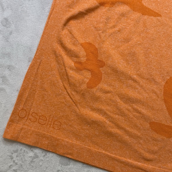 Oiselle Flyte Short Sleeve Running Shirt Clementine Orange Women Large NWT - Picture 5 of 9